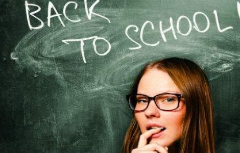 13 GIF-uri comice despre prima zi de facultate