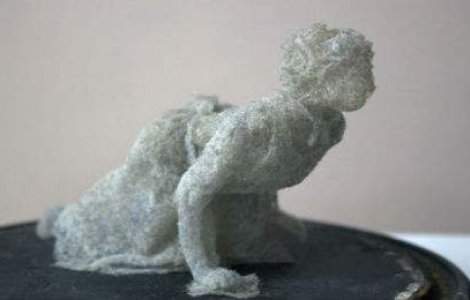 Ai mai vazut asa ceva? Uimitoarele sculpturi din...praf