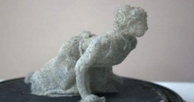 Ai mai vazut asa ceva? Uimitoarele sculpturi din...praf