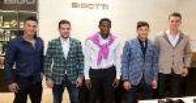 Cu ce se imbraca vedetele Stelei in aceasta toamna