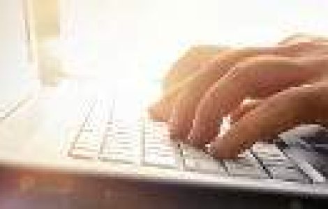 10 lucruri ILEGALE pe care le faci acum pe internet