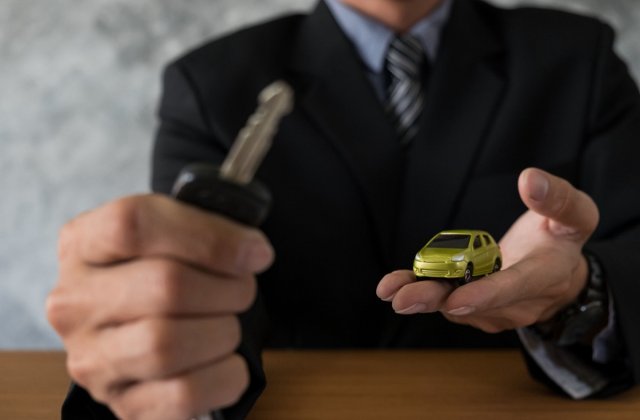 De ce merită să alegi o asigurare full CASCO &icirc;n 2025?