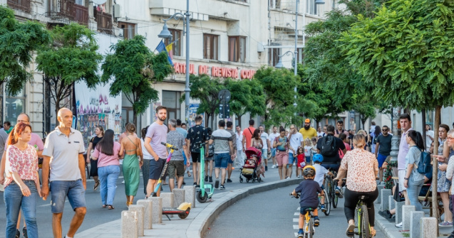 Transformare urbană: Calea Victoriei devine pietonală în weekend!
