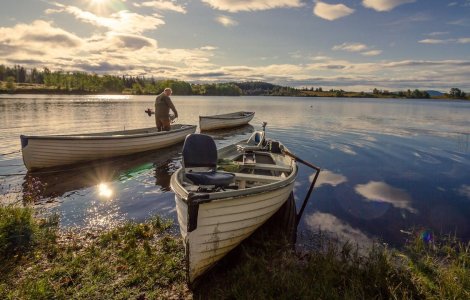 Cum alegi o geantă pescuit care ține pasul cu stilul tău de pescuit