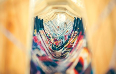 Adevărul din spatele sancțiunii primite de Giorgio Armani: Ce se întâmplă cu lanțul de producție?