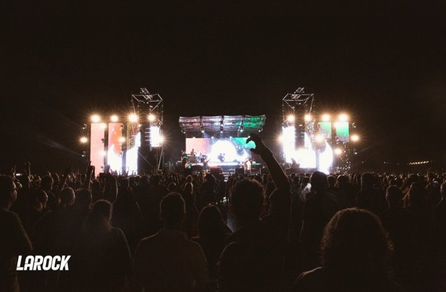 Tot ce trebuie să știi despre festivalul LAROCK la Domeniul Cantacuzino: trupe, activări și sistemul de acces