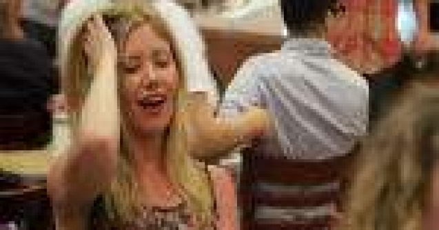  Top  7 clipuri FUNNY pe care nu trebuie sa le ratezi saptamana aceasta