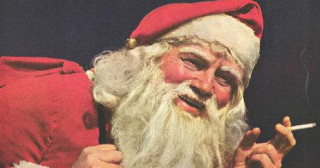 TOP 15 reclame retro de Craciun care azi ar fi fost interzise