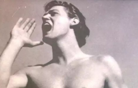 Originalul Tarzan s-a născut în România: A fost de cinci ori campion olimpic la înot și a ajuns faimos la Hollywood