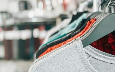 Descoperă cum John Lewis...