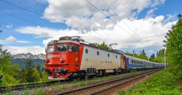 Haos feroviar: întârzieri uriașe la trenurile spre litoral!
