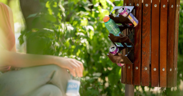 Proiectul RetuRO: Coșuri de gunoi care schimbă reciclarea sticlelor