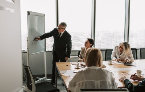 De la viziune la realitate - pași strategici pentru creșterea afacerii tale în următorul an