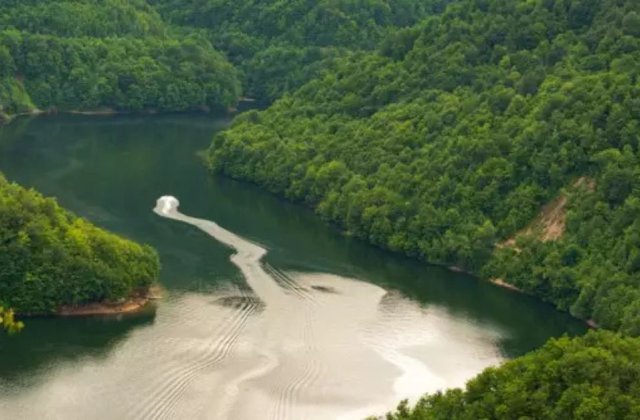 Grădina Maicii Domnului: Cele 7 minuni naturale ale Rom&acirc;niei pe care trebuie să le vezi măcar o dată &icirc;n viață