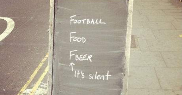 Cum isi atrag barurile clientii: 5+1 mesaje de intampinare poznase