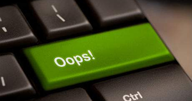  Top  Cele mai stupide mesaje postate pe Facebook