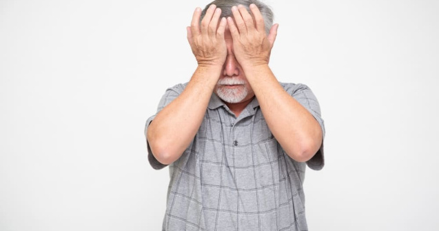 Ce înseamnă când vederea începe să devină încețoșată?