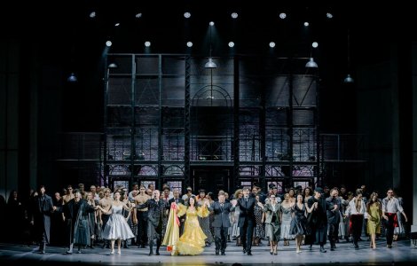Premiera spectacolului „Carmen” de G. Bizet, în regia Adei Hausvater