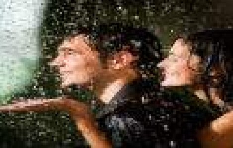 10 piese numai bune de ascultat pe o vreme ploioasa