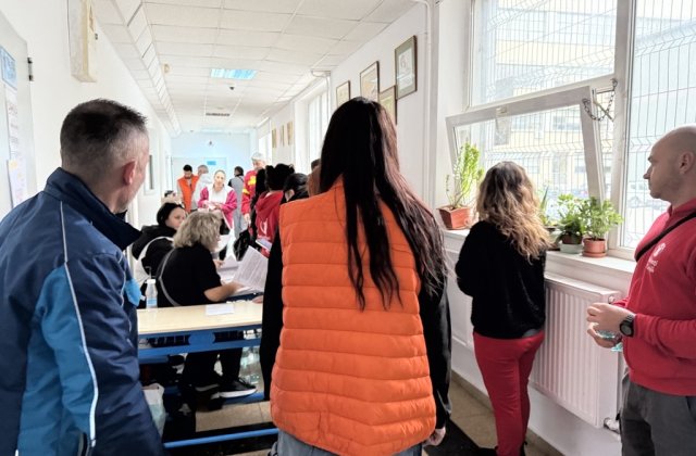  World Vision Rom&acirc;nia lansează un program de asistență psihologică și sprijin emoțional copiilor, părinților și profesorilor afectați de explozia din Rahova