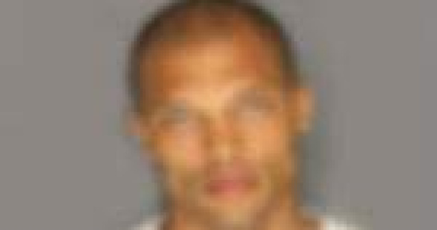 Cum arata cel mai SEXY detinut: imaginile care fac furori pe internet