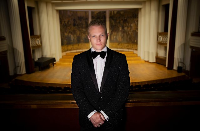 Tenorul ŞTEFAN von KORCH c&acirc;ntă &icirc;n America Centrală &icirc;n concertele &ldquo;Los Tres Tenores,&rdquo; &icirc;n noiembrie