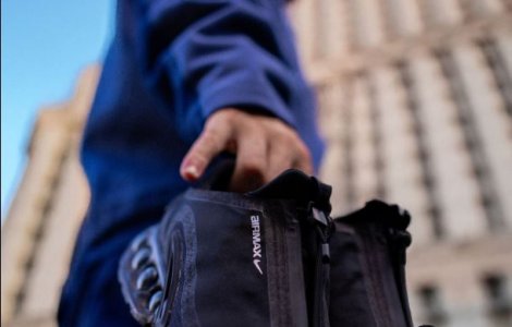 Nike dă tonul distracției în București: petrecere exclusivă cu Speak și Zbir pentru fanii brandului!