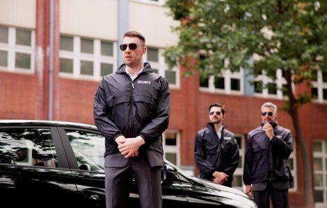 Cum se diferențiază firmele de pază profesioniste de cele low-cost?