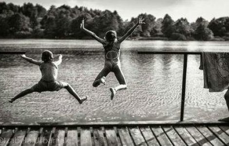 Vara la tara: 15 fotografii care iti vor aminti de verile copilariei