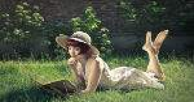 Cele mai importante 10 scriitoare contemporane pe care trebuie sa le citesti!