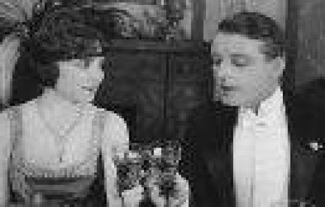 12 sfaturi bizare pentru femei de pe vremea lui mam'mare