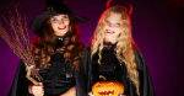 Cele mai tari idei de costume Halloween pentru tine si prietenii tai