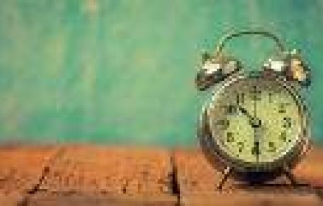 Cum sa te trezesti devreme, chiar daca nu esti o persoana matinala