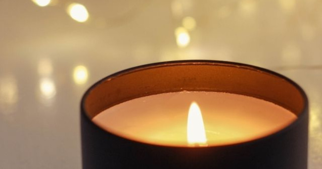 Lumânări magice de sărbători: purificare, abundență și iubire pentru noul an