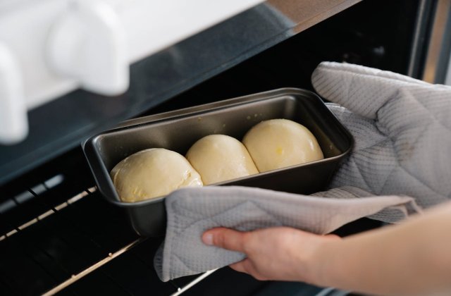 Psihologia m&acirc;ncării de confort: De ce ne &icirc;ntoarcem mereu la gusturile copilăriei