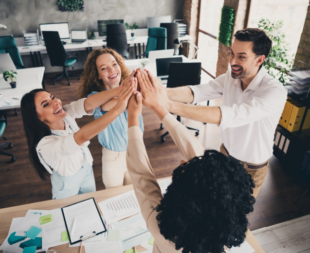 200+ Mesaje de încurajare pentru cei dragi