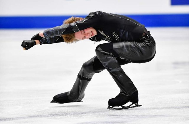 Ilia Malinin șochează lumea la JO 2026! Primul salt spectaculos care a fost interzis timp de 50 de ani