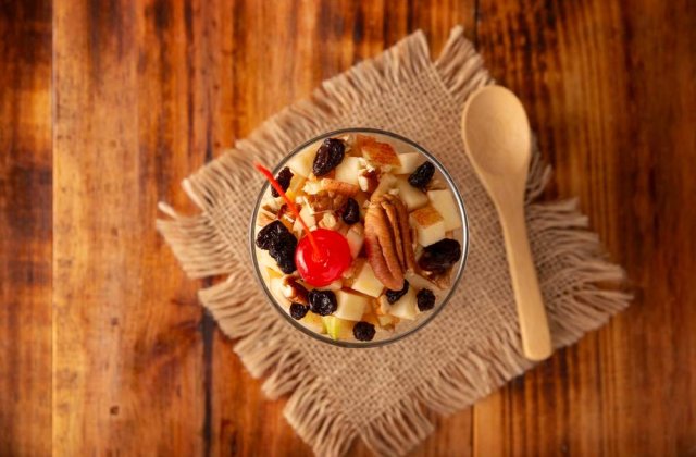 Gustări rapide pentru seară: 5 idei mai sănătoase pentru ronțăit