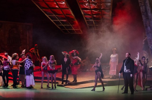 &bdquo;Cel mai frumos tango din lume&rdquo;, &bdquo;La Boh&egrave;me&rdquo;, &bdquo;Tango. Radio & Juliet&rdquo; și &bdquo;Faust&rdquo;, o săptăm&acirc;nă a pasiunii și introspecției la ONB