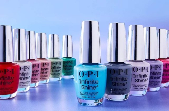 45 de ani de culoare iconică cu colecția de primăvară OPIcons 