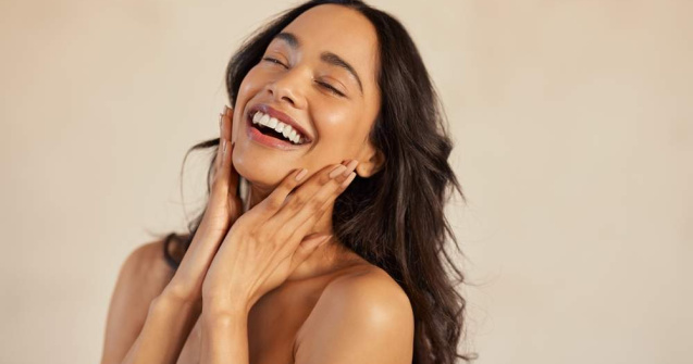 Acid glicolic pentru ten: beneficii, indicații și mod de folosire pentru pete