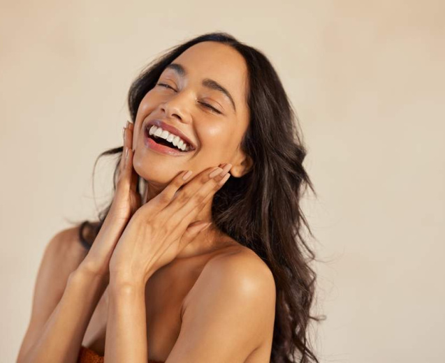 Acid glicolic pentru ten: beneficii, indicații și mod de folosire pentru pete