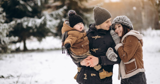 5 soluții simple pentru a gestiona sănătatea familiei în plin sezon de viroze