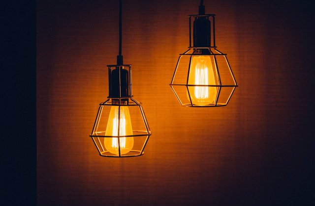 Greșeala pe care o fac mii de oameni c&acirc;nd &icirc;și aleg iluminarea &icirc;n casă