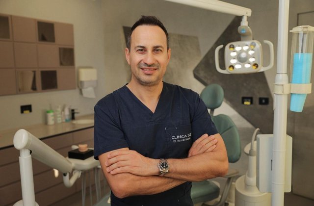 Dinți &icirc;nghesuiți sau str&acirc;mbi la copii. Soluții medicale moderne explicate de medicul stomatolog