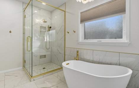 Cum să alegi căzi freestanding pentru hoteluri premium