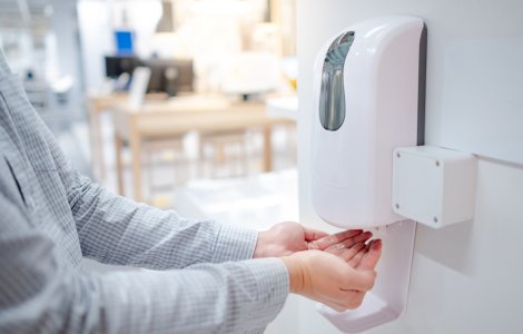 Cum să integrezi dezinfectantul pentru mâini de la Sanito în rutina...