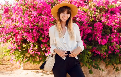 Cum alegi materialele care îți oferă confort în zilele de primăvară