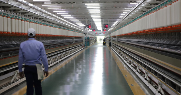 Cum să elimini timpii morți din producție și să îți menții utilajele în mișcare