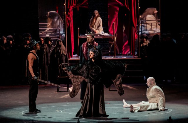 &bdquo;Bărbierul din Sevilla&rdquo;, &bdquo;Callas-Oana Pellea&rdquo;, &bdquo;Lacul lebedelor&rdquo;, &bdquo;Lohengrin&rdquo; și &bdquo;Nunta lui Figaro&rdquo;, titlurile care deschid luna aprilie pe scena ONB